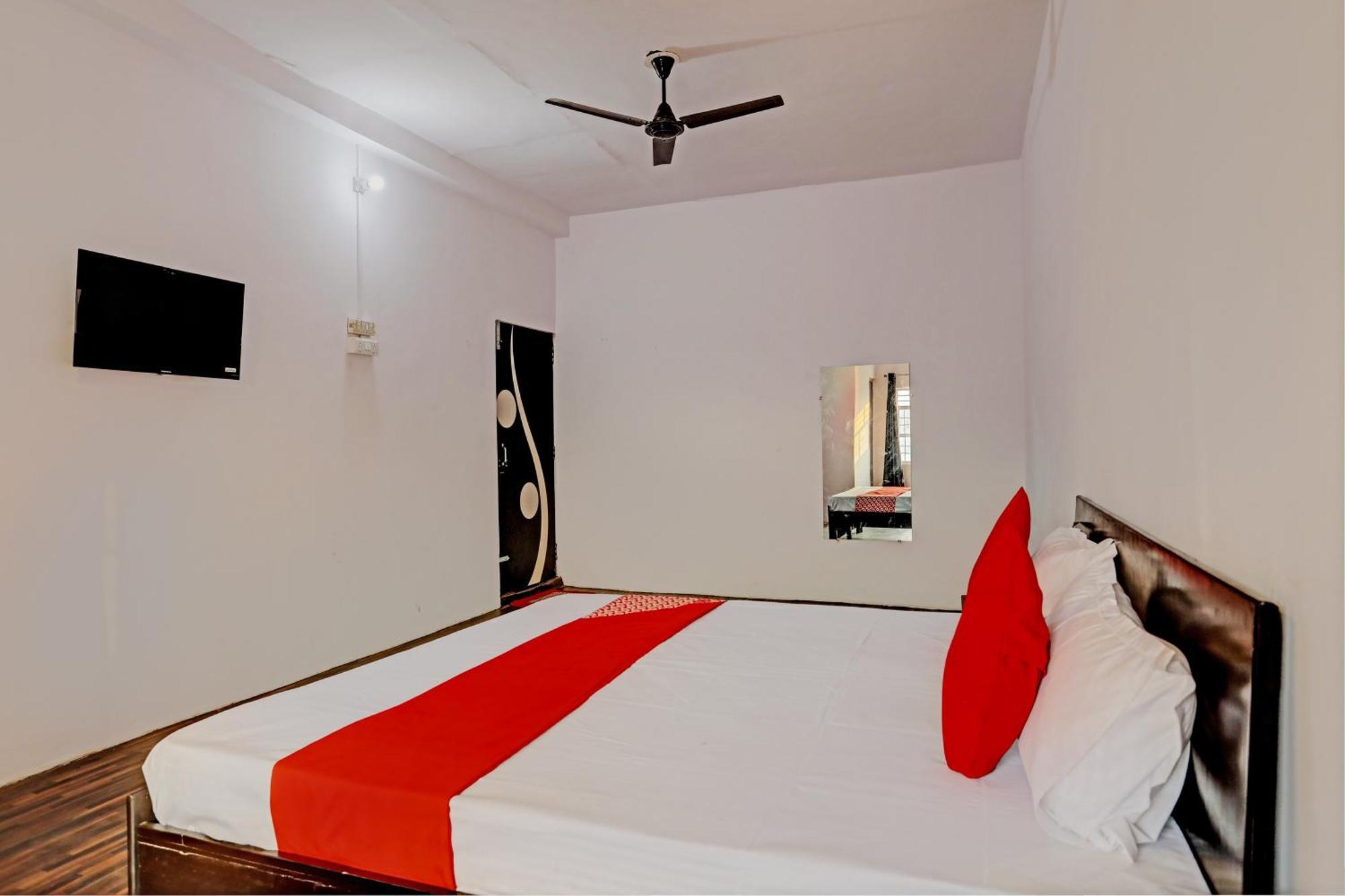 Hotel O Samrat 加济阿巴德 外观 照片